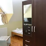 Szálloda Ezüstfenyő *