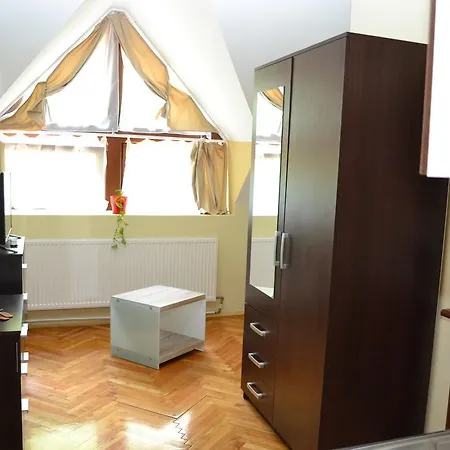 Hotel Ezuestfenyo Telkibánya
